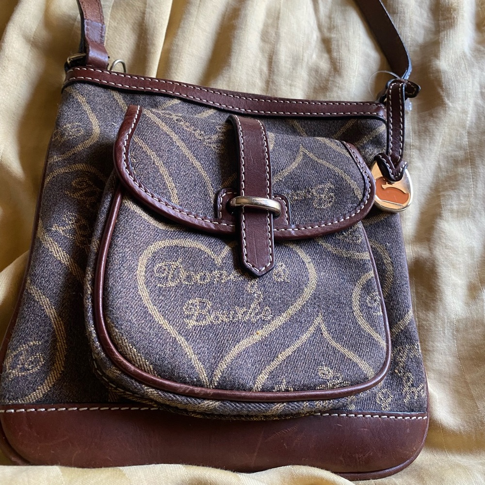 Dooney Burke small cross body purse